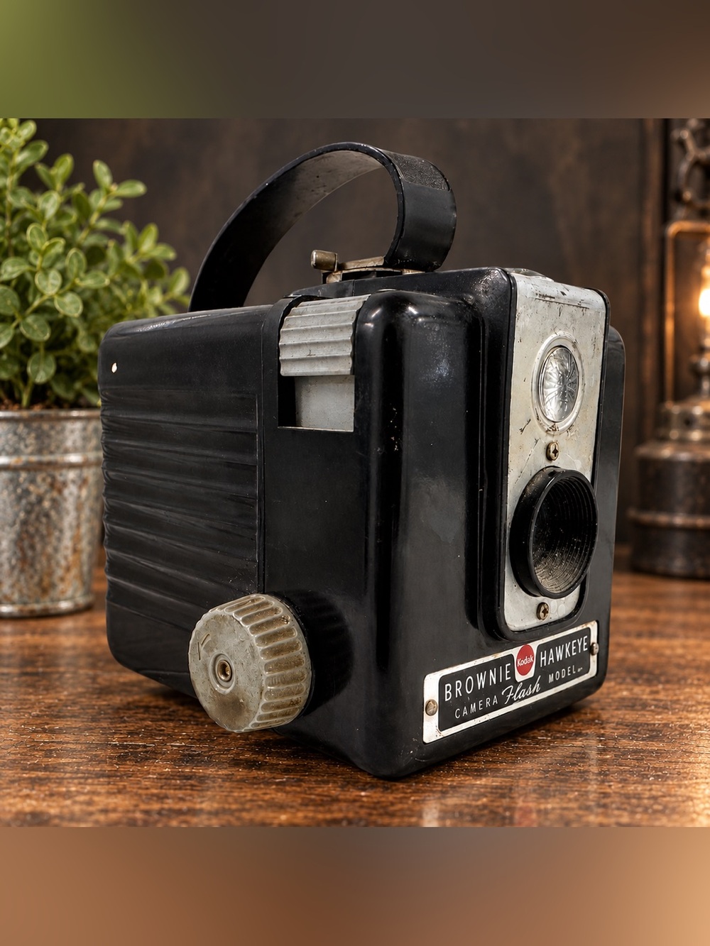Vintage Kodak Brownie Hawkeye Flash Model 620 Camera 1950s Bakelite Decor